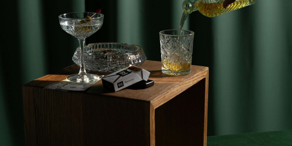 Ditch the sugary drinks of the past! Today's mocktails are innovative, delicious & cater to a growing demand for inclusive experiences. Discover why sophisticated, alcohol-free beverages are taking the hospitality industry by storm.